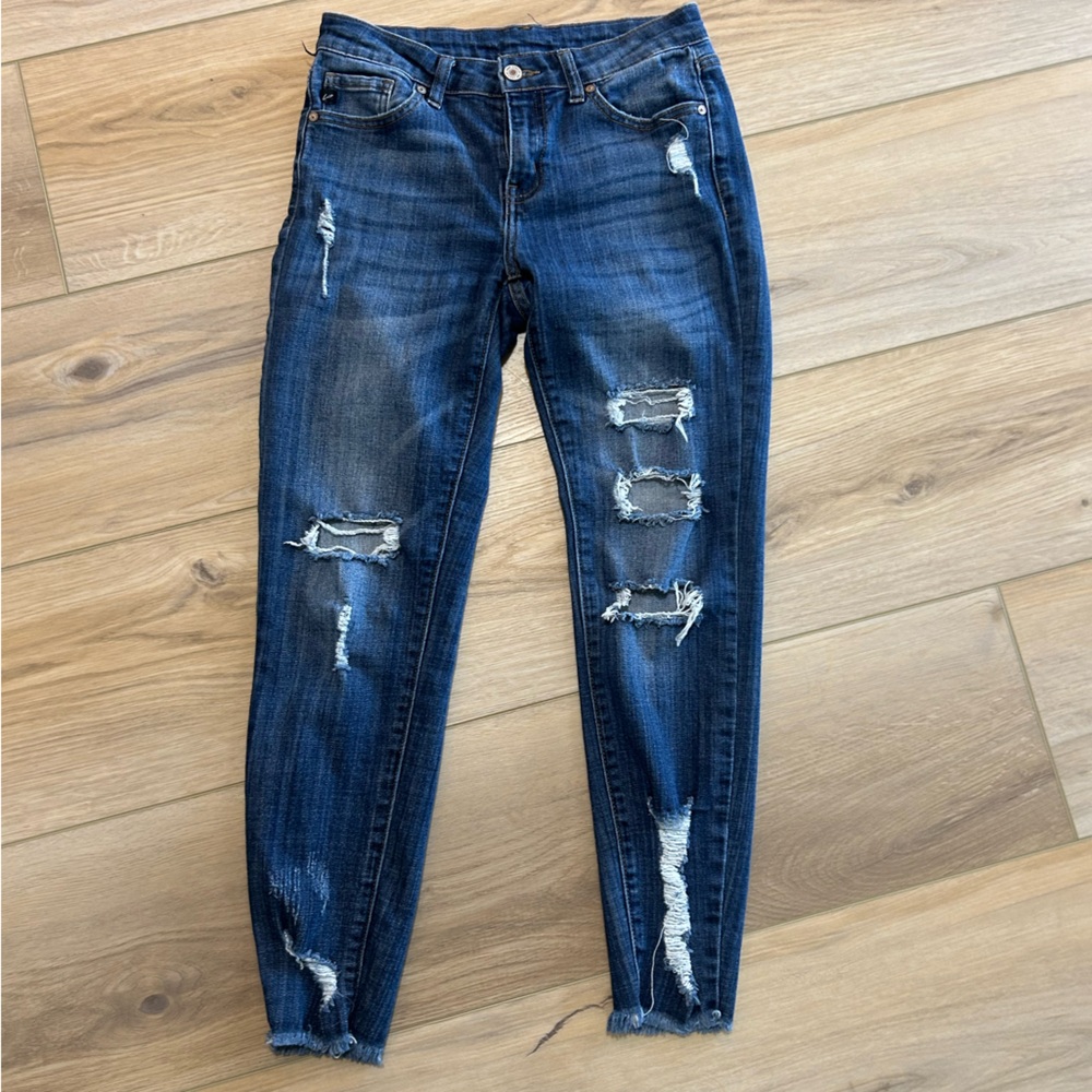 Kancan Skinny Estilo Distressed Mid-Rise Jeans Size 7/27